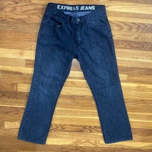 EXPRESS JEANS. Kingston, Classic fit, regular rise, boot cut. Black. 30x30.